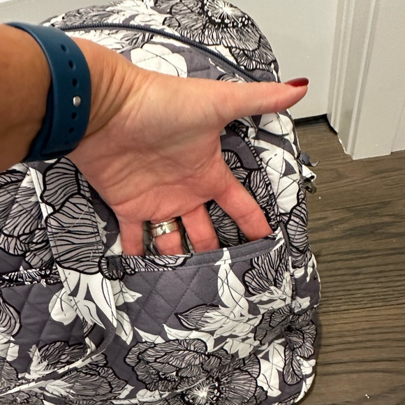 Vera Bradley Grand Traveler Bag NWT - Picture 7 of 10